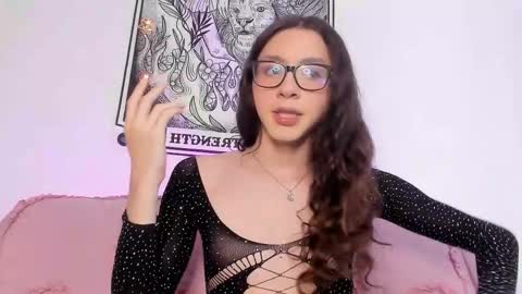 Snapshot of pretty_moonn_ chatting on 13, 2, 2026 Pretty Moon online show from 13, 2, 2026