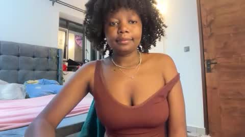 Pretty peaches online show from 17, 5, 2026