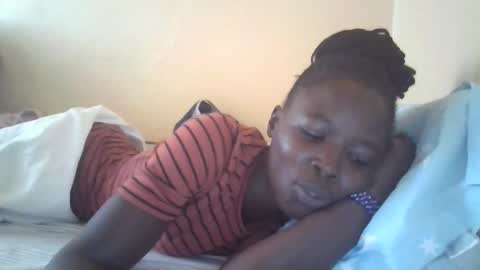 pretty_petite_ebony online show from 15, 2, 2025