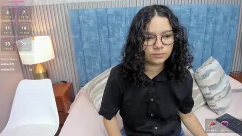 Daisy Flower online show from 22, 12, 2025