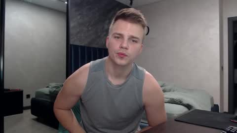 Justin online show from 1, 12, 2025