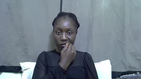 Snapshot of pretty_swirl chatting on 27, 2, 2026 Twirl online show from 27, 2, 2026