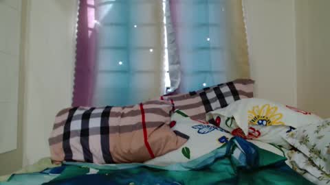 PrettyAsian098 online show from 13, 12, 2024