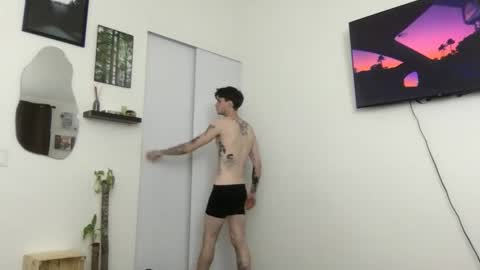 pretty boy online show from 2, 2, 2026