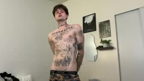 Snapshot of prettyboyszn chatting on 12, 5, 2026 pretty boy online show from 12, 5, 2026