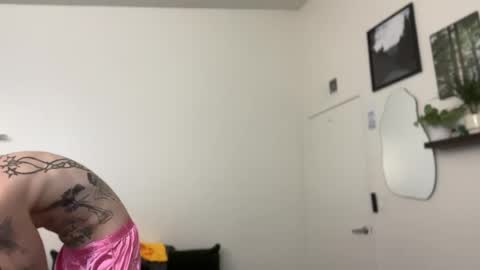 pretty boy online show from 2, 8, 2026