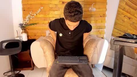 Camilo online show from 23, 11, 2025