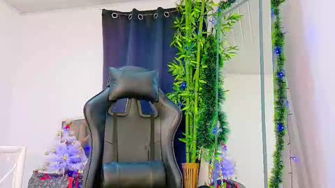 Enzo  Denis online show from 4, 12, 2025