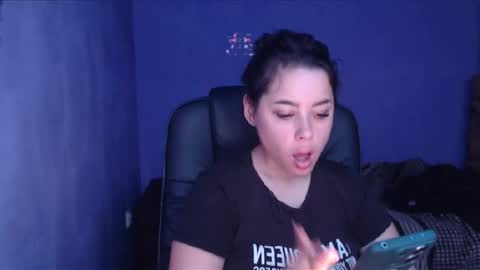 prettyjulliette online show from 19, 1, 2025