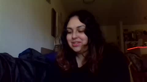 Snapshot of prettylillyy02 chatting on 29, 12, 2024 lilly333 online show from 29, 12, 2024