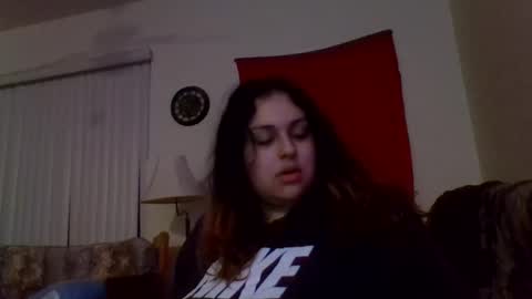 Snapshot of prettylillyy02 chatting on 16, 1, 2025 lilly333 online show from 16, 1, 2025