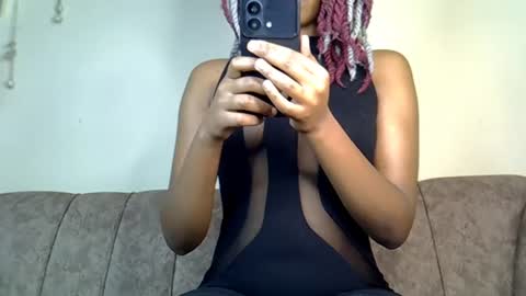 Snapshot of prettymistress2 chatting on 2, 7, 2026 prettymistress2 online show from 2, 7, 2026