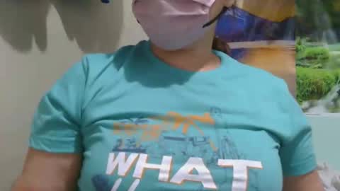 Snapshot of prettynhing chatting on 6, 10, 2025 Nhing online show from 6, 10, 2025