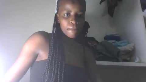 prettypussy_24 online show from 9, 6, 2026