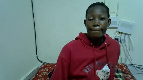 Pretty Queen online show from 9, 11, 2025