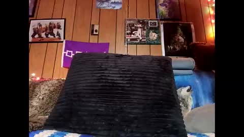 prettysolid7 online show from 1, 2, 2026