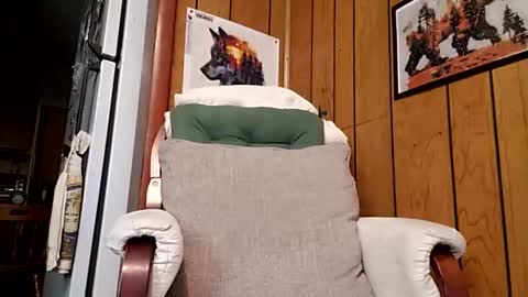 prettysolidd7 online show from 3, 12, 2024