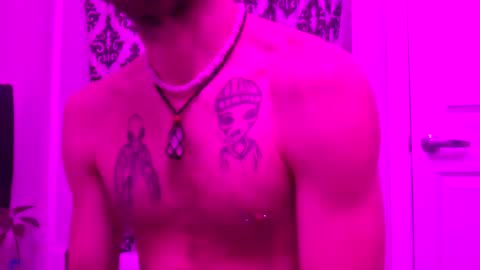 prettysolidd7 online show from 1, 10, 2025