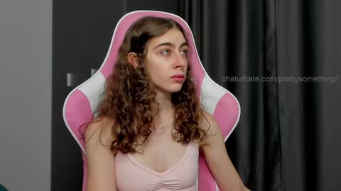 Snapshot of prettysomething chatting on 16, 1, 2025 Sophie next stream will be at Monday i will wait you guys online show from 16, 1, 2025