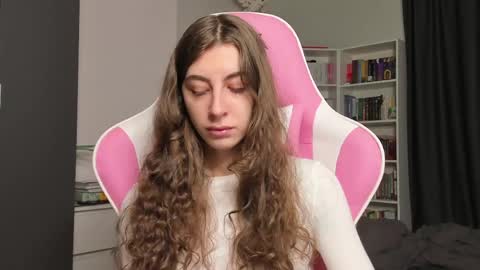 Sophie  next stream will be at Monday  i will wait you guys  online show from 31, 5, 2026