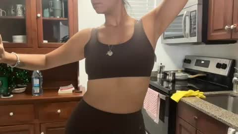 prettyyykittyyy22 online show from 22, 3, 2026