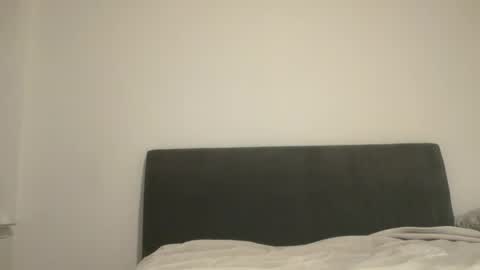 prettyyykittyyy22 online show from 15, 6, 2026
