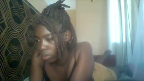 Snapshot of prettyzuzu chatting on 29, 9, 2025 prettyzuzu online show from 29, 9, 2025