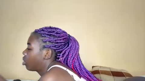 prettyzuzu online show from 2, 12, 2025