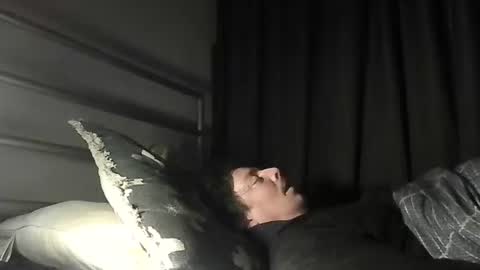 prieslucas068 online show from 12, 11, 2025