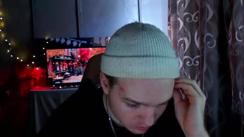 Snapshot of princ4real chatting on 11, 2, 2025 prince online show from 11, 2, 2025