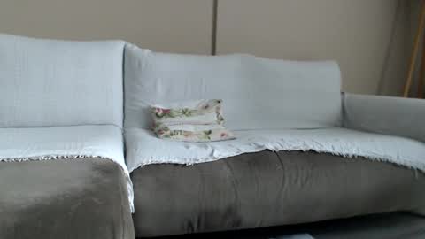 prince_89 online show from 3, 1, 2025