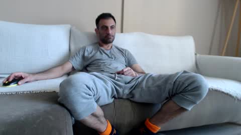 prince_89 online show from 4, 1, 2025