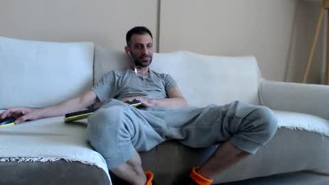 prince_89 online show from 28, 1, 2025