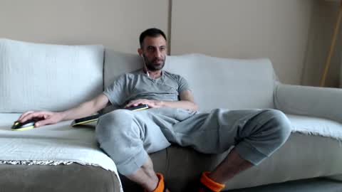 prince_89 online show from 28, 1, 2025