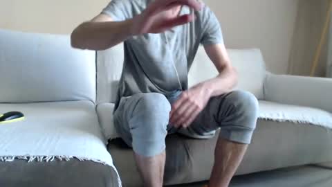 prince_89 online show from 31, 1, 2025