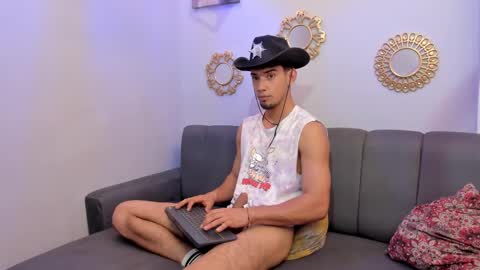 prince_arthur77 online show from 12, 2, 2025