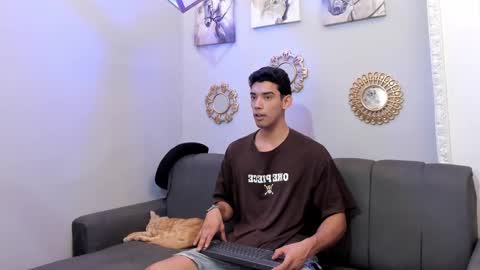 prince_arthur77 online show from 11, 3, 2025