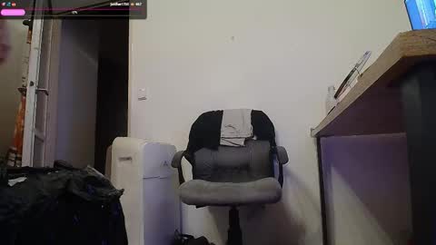 Snapshot of princeofprague420 chatting on 12, 9, 2025 Prince Of Prague online show from 12, 9, 2025