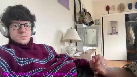 Peaches online show from 17, 2, 2026