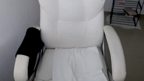 Snapshot of princess_19x chatting on 23, 1, 2025 valery dollx online show from 23, 1, 2025