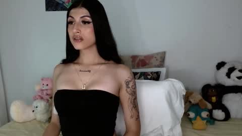 Snapshot of princess_ofyourdreams chatting on 11, 11, 2025 Sophie online show from 11, 11, 2025