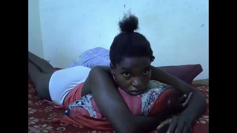 Snapshot of princess_scovia chatting on 26, 5, 2026 princess_scovia online show from 26, 5, 2026