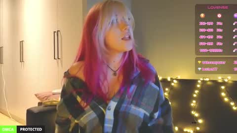 Yo Im Sofiee online show from 7, 3, 2026