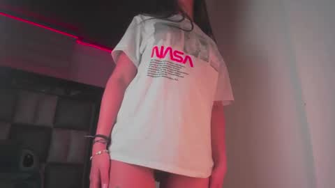 princess_tokyo_ online show from 30, 9, 2025