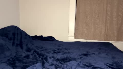 Snapshot of princessaleah chatting on 5, 2, 2025 Princess Aleah online show from 5, 2, 2025