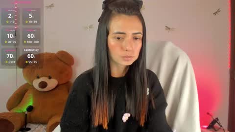 princessluna_14 online show from 18, 10, 2025