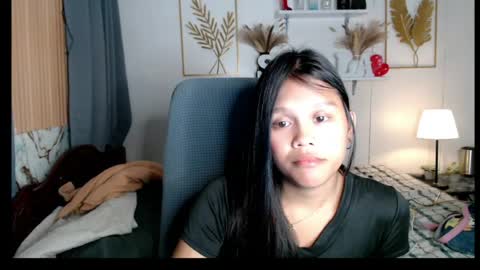 Snapshot of princessrynn chatting on 3, 6, 2026 princessrynn online show from 3, 6, 2026