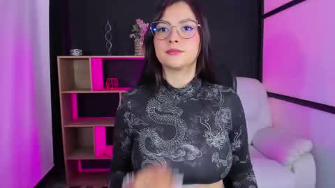 Snapshot of princesstiff_ chatting on 26, 10, 2025 online show from 26, 10, 2025