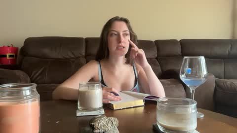 Prism online show from 8, 9, 2025