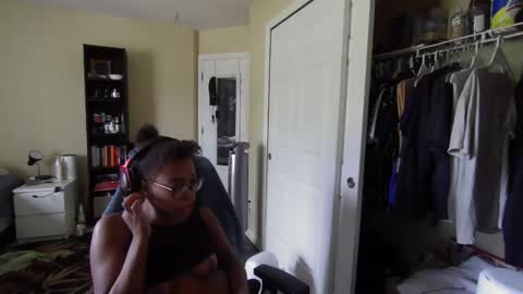 Snapshot of productivepussy chatting on 22, 9, 2025 ProductivePorn online show from 22, 9, 2025